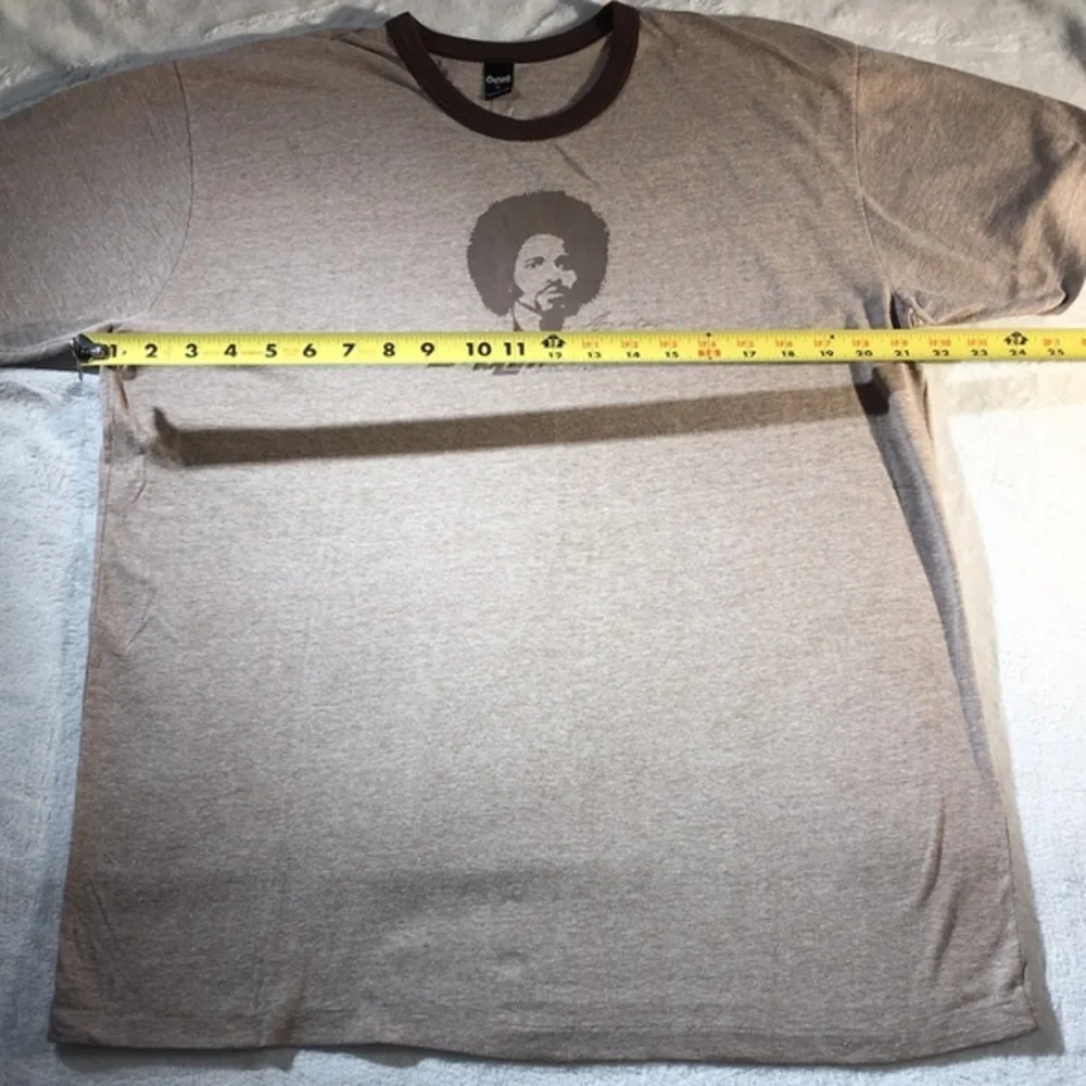 Cooyah Vintage Afro Soul Man on Tan Graphic Short Sleeved T-shirt